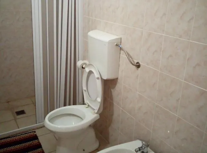 Bed & Breakfast Express