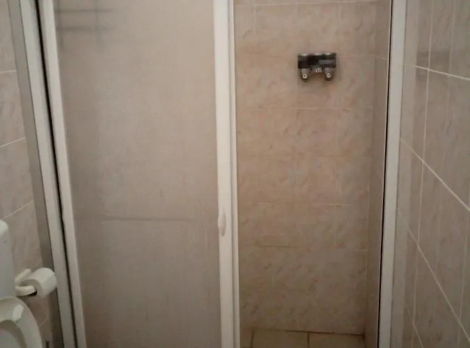 Express Bed & Breakfast